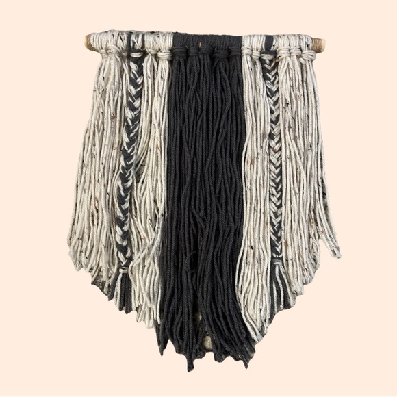 Hanging Macrame Wall Art 12x16 inch - Picture 1 of 1